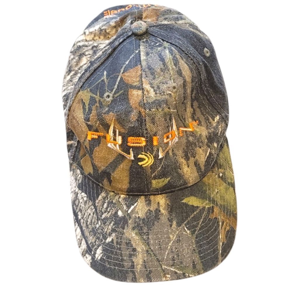 Fusion Men's Camo Embroidered Logo Daystone Baseball Hat OS